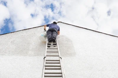 Peinture extérieure à la Petite-Verrière — façades et ravalement